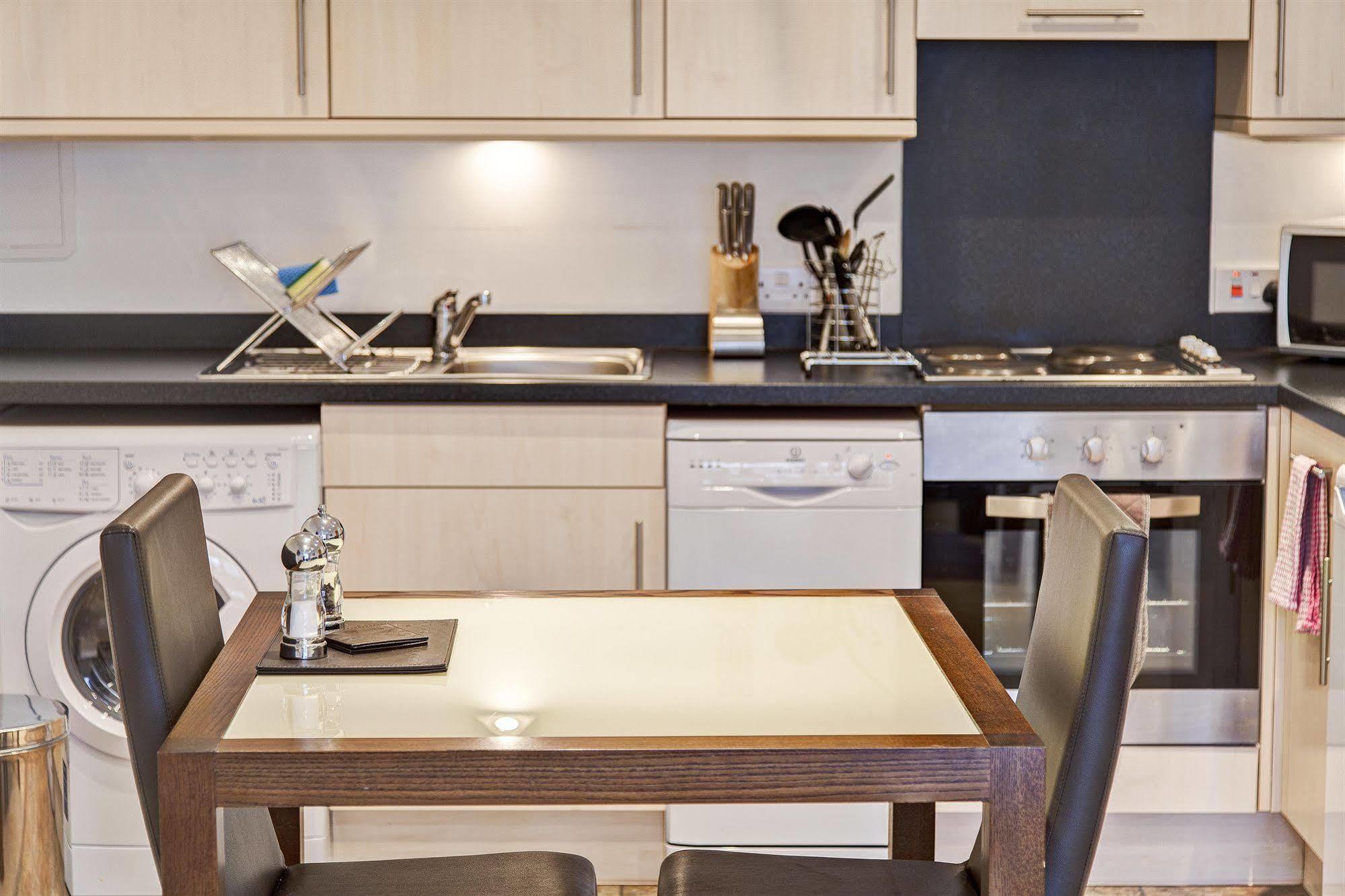 Fountain Court Apartments - Grove Executive Edinburgh Dış mekan fotoğraf